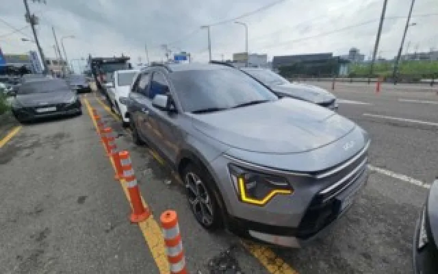 렉스턴스포츠칸 중고차 디 올 뉴 니로 트렌디 매물 사진 13 - 2022/06 67,331km