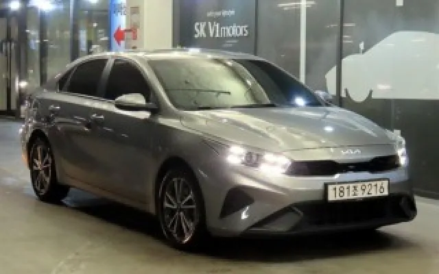 렉스턴스포츠칸 중고차 더뉴 K3 2세대 1.6 가솔린 프레스티지 매물 사진 19 - 2022/08 78,818km