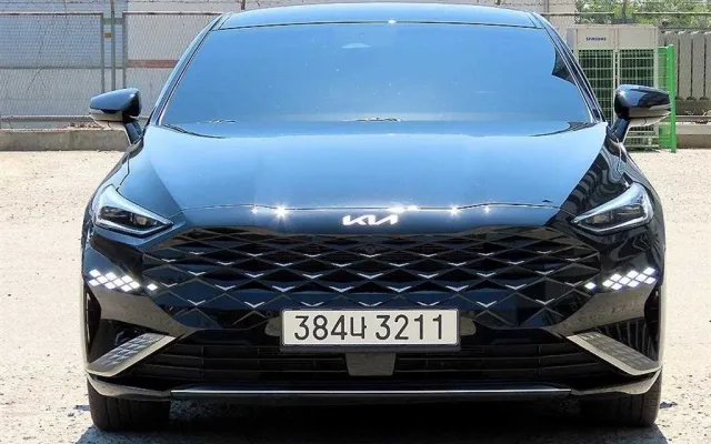 렉스턴스포츠칸 중고차 K8 2.5 2WD 매물 사진 17 - 2022/03 90,284km